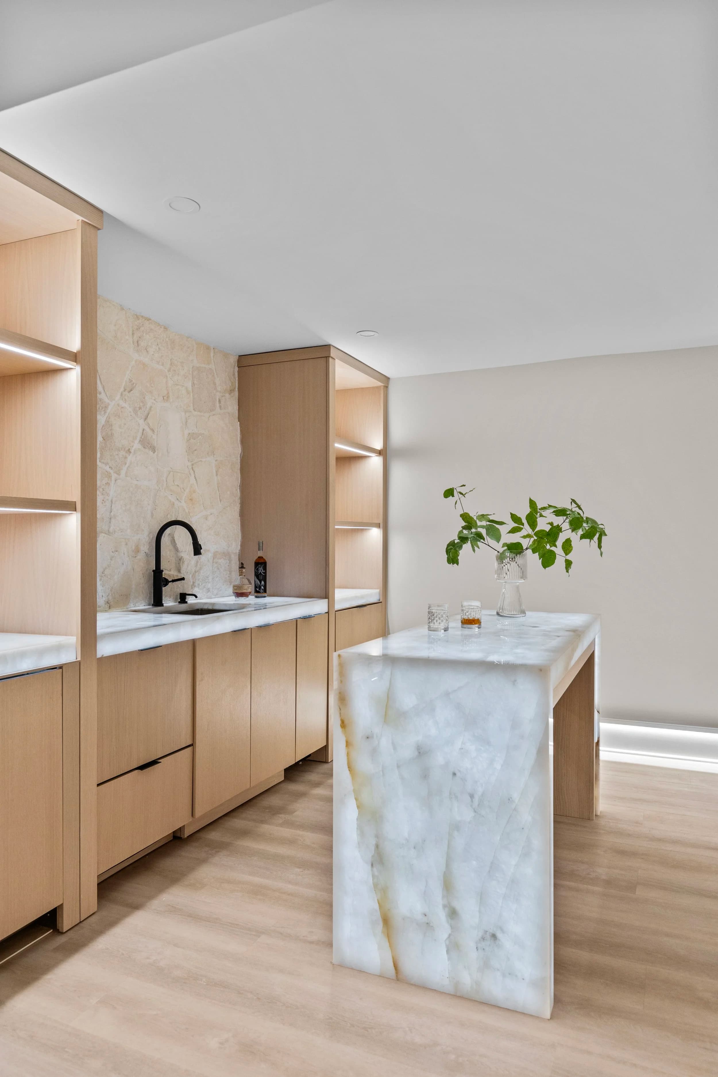 Beverly Remodel architectural detail — Royal Building Group custom home, Charlotte, NC