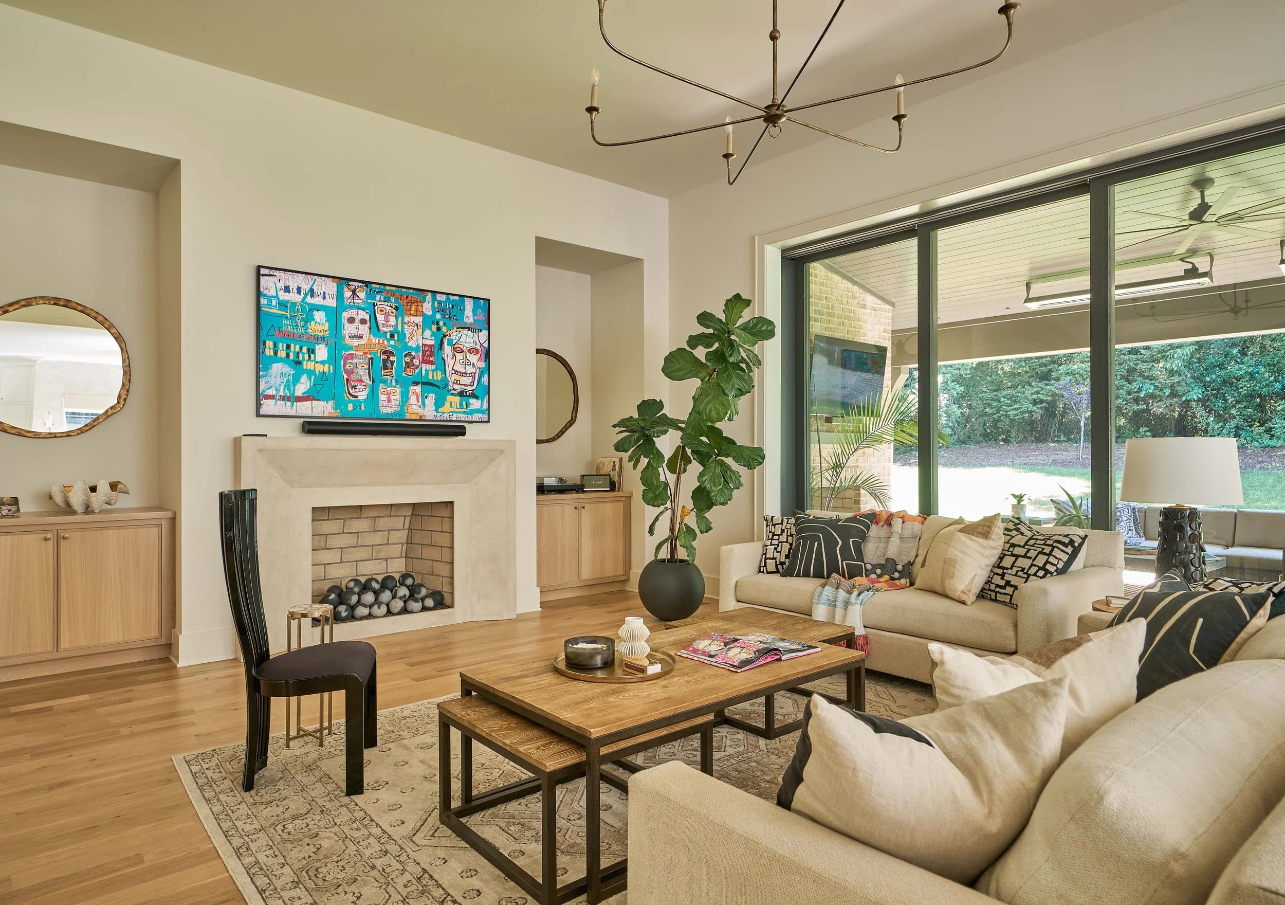 Byerly kitchen and living area — Royal Building Group custom home, Charlotte, NC