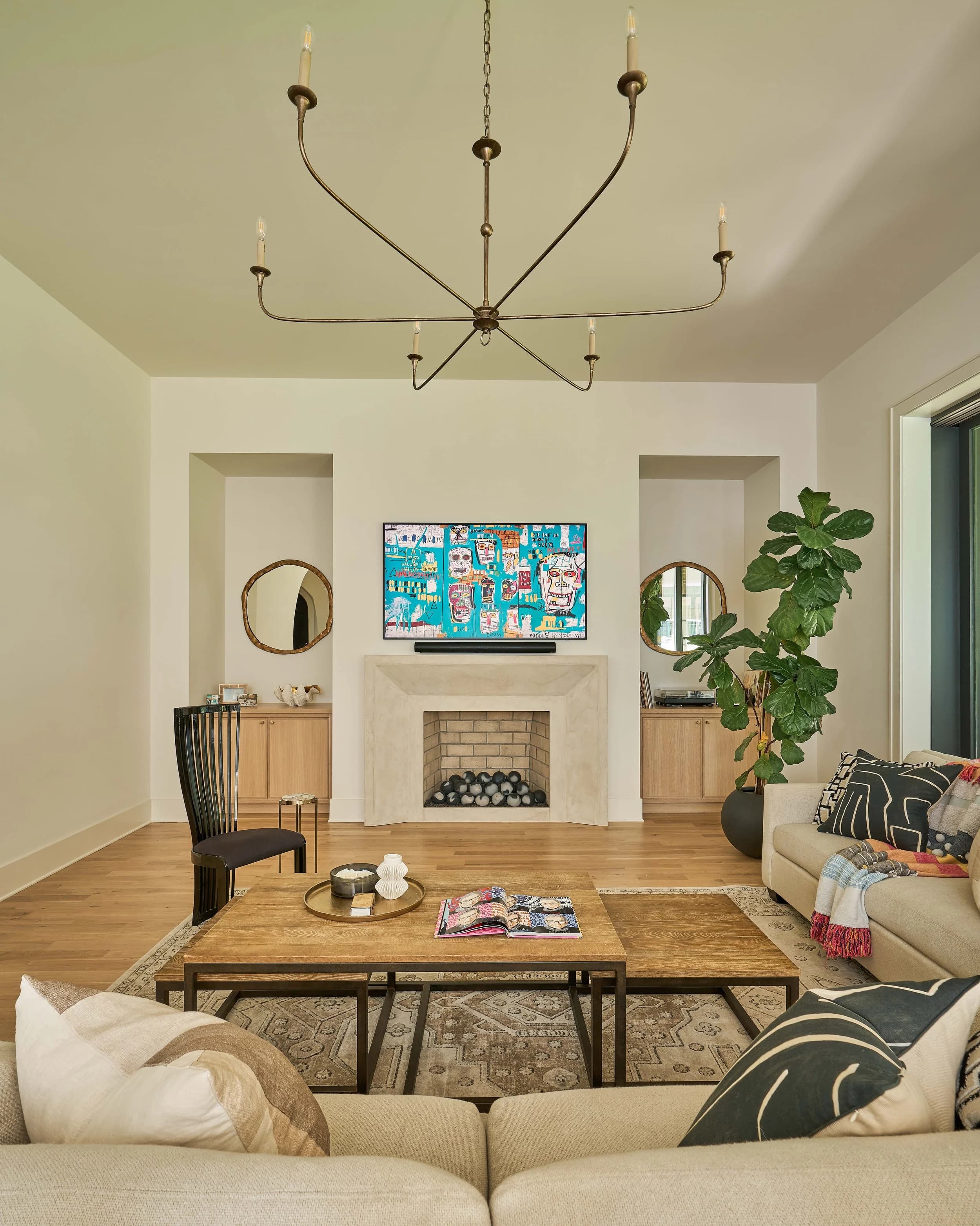 Byerly kitchen and living area — Royal Building Group custom home, Charlotte, NC
