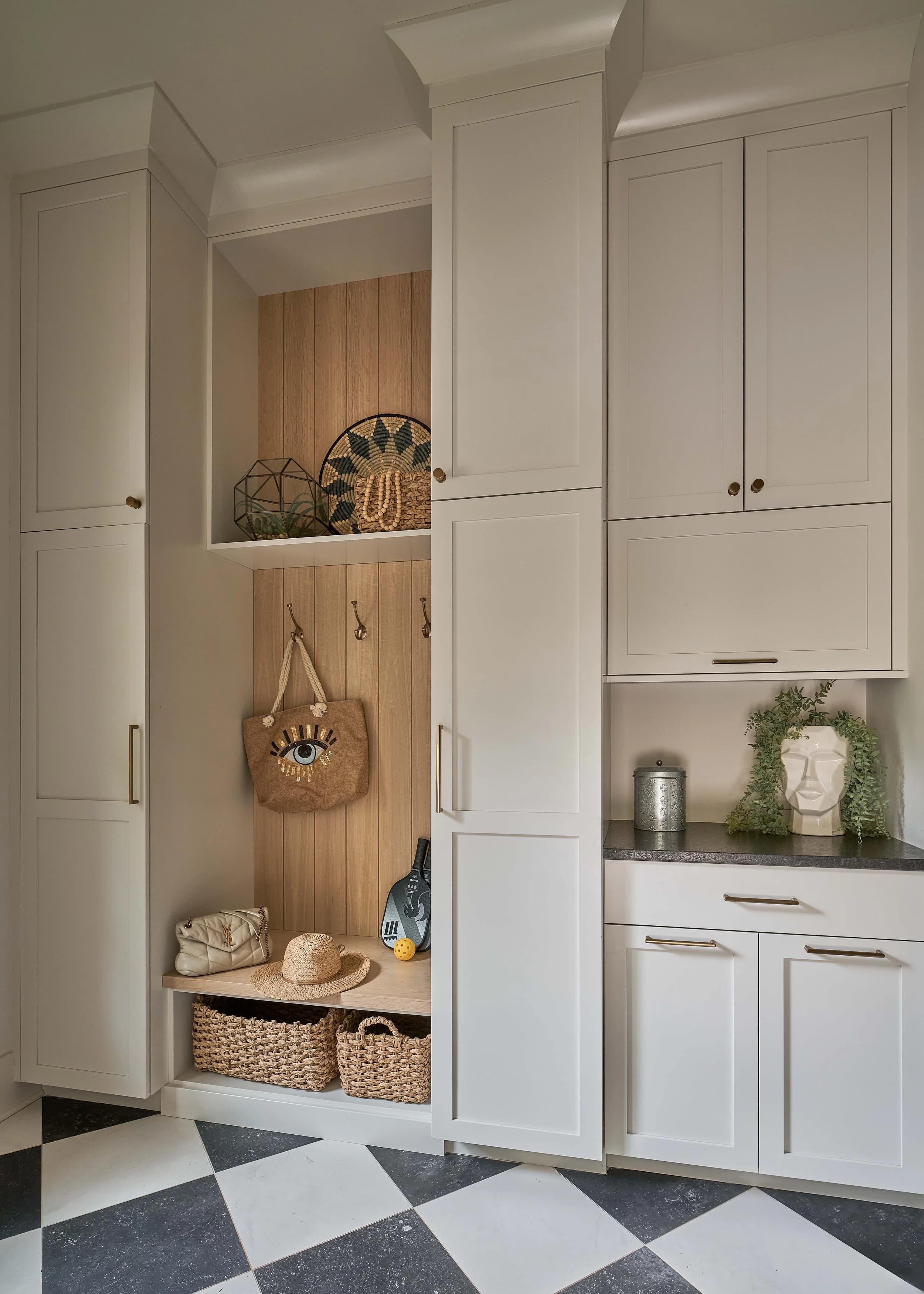 Byerly architectural detail — Royal Building Group custom home, Charlotte, NC