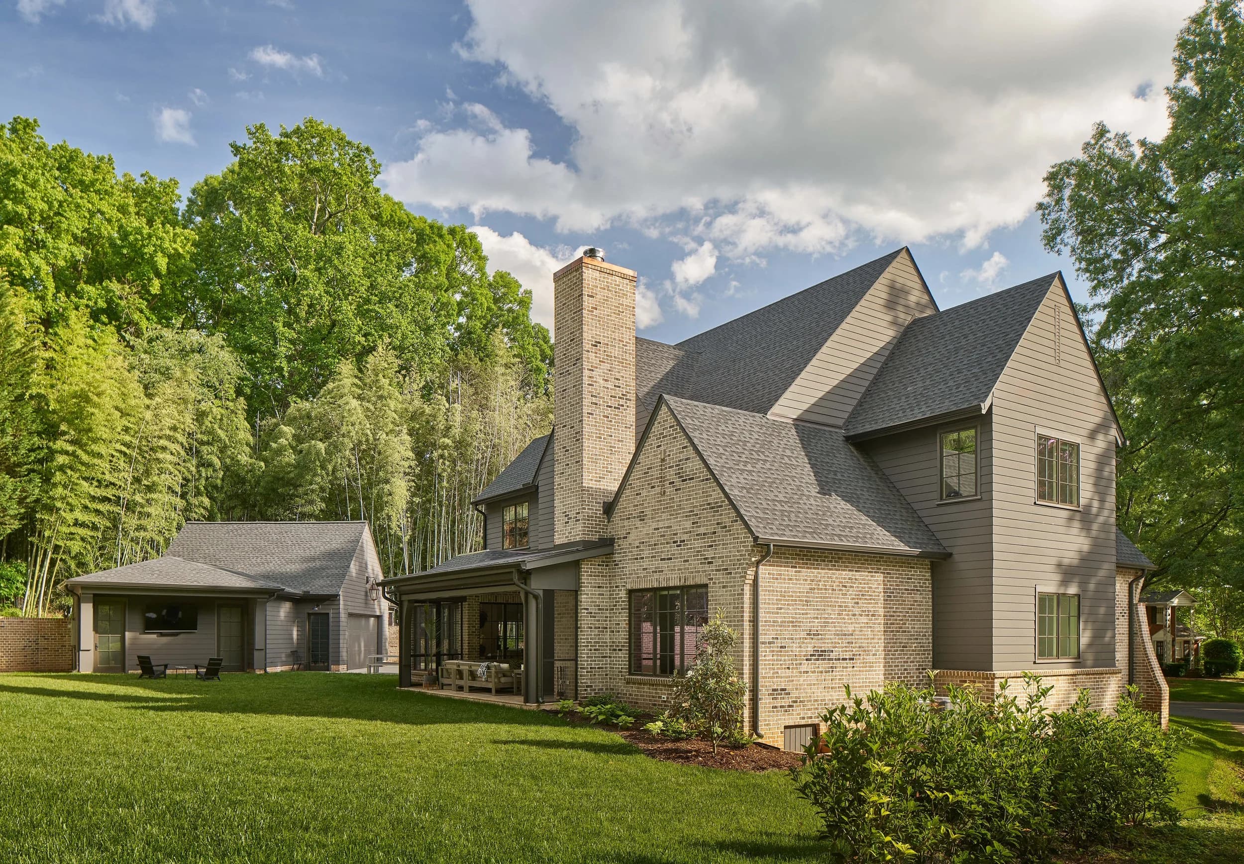 Byerly interior living space — custom luxury home in Charlotte, NC