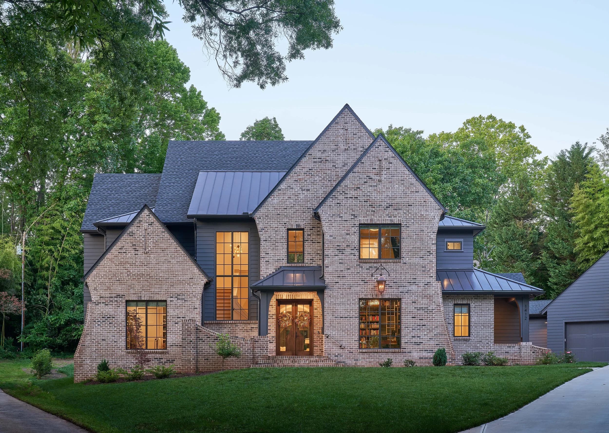 Byerly interior living space — custom luxury home in Charlotte, NC