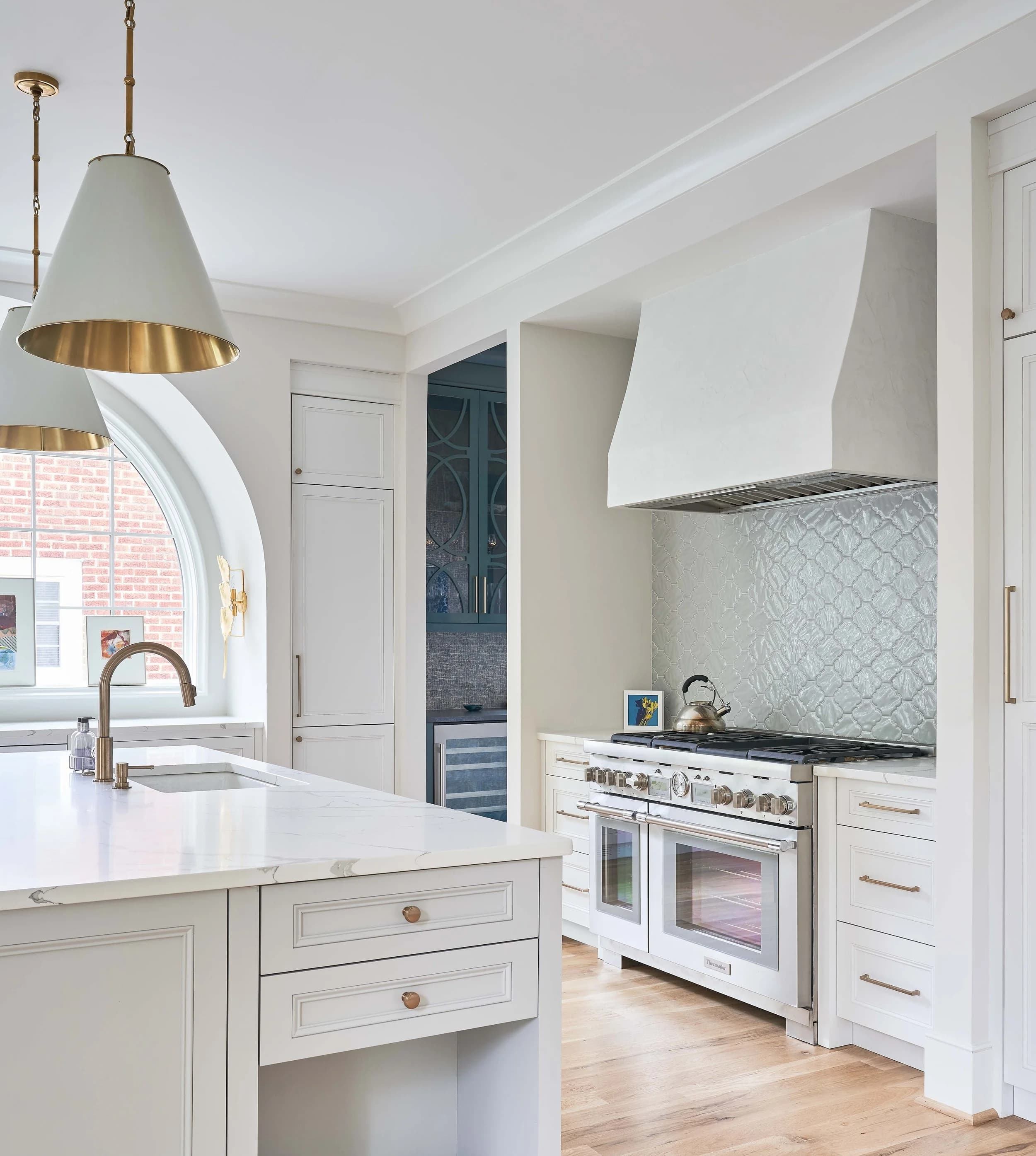 Chesterfield I kitchen and living area — Royal Building Group custom home, Charlotte, NC