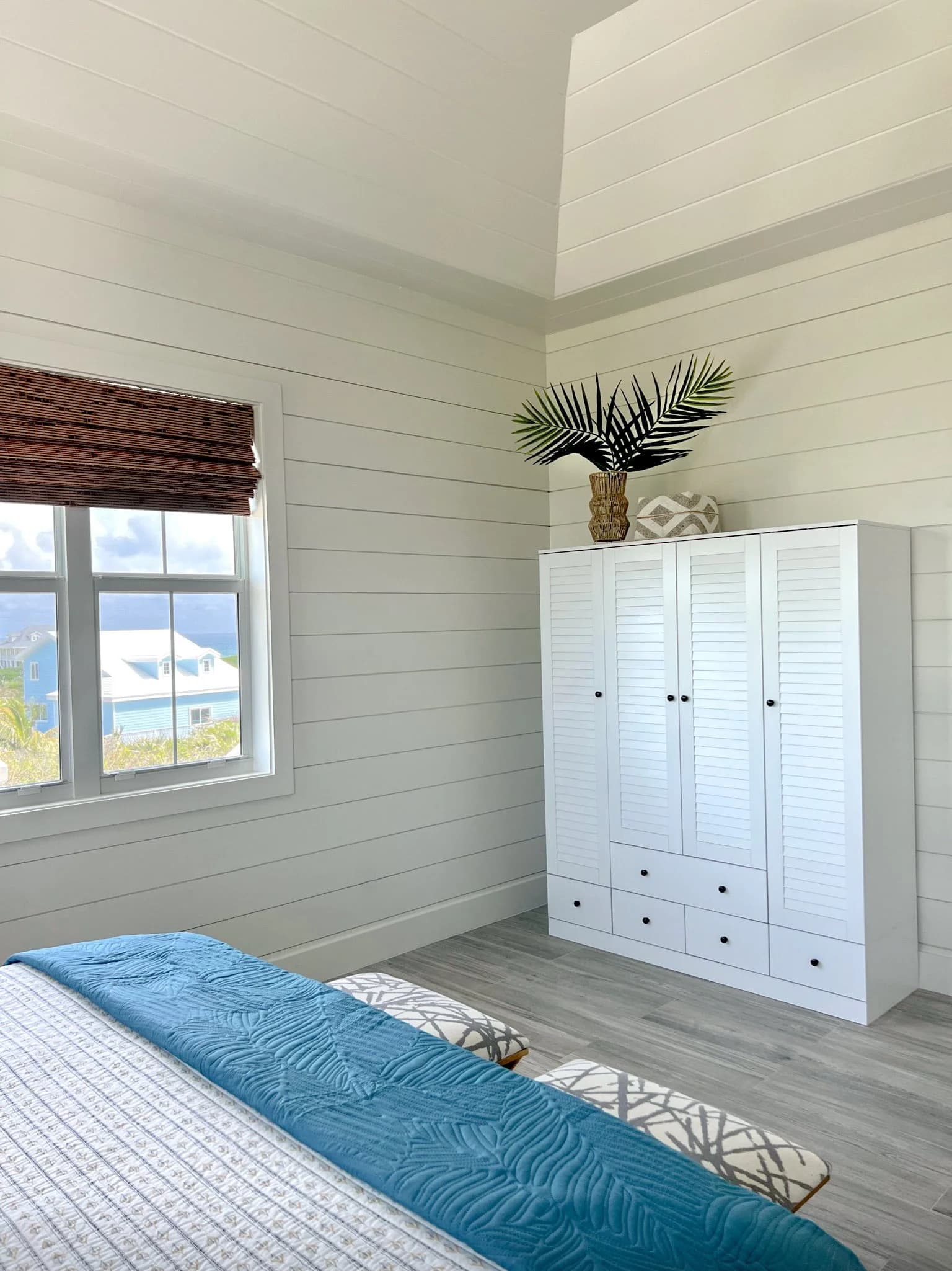 Elbow Cay bedroom and bathroom — luxury custom home in Bahamas