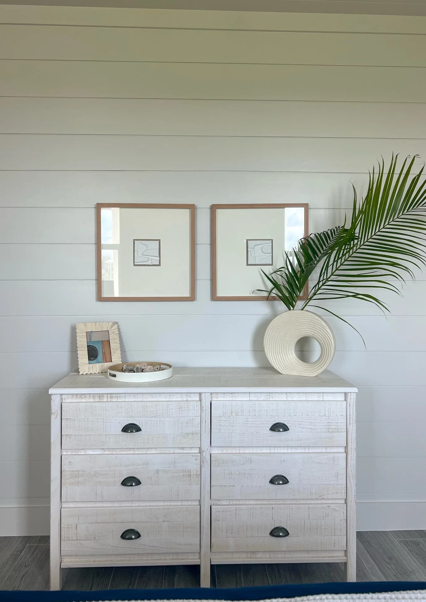 Elbow Cay bedroom and bathroom — luxury custom home in Bahamas