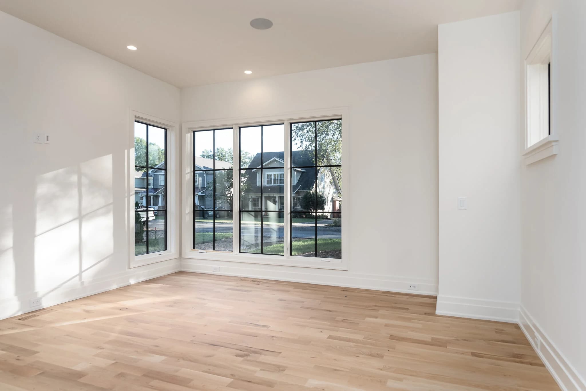 Laburnum I architectural detail — Royal Building Group custom home, Charlotte, NC