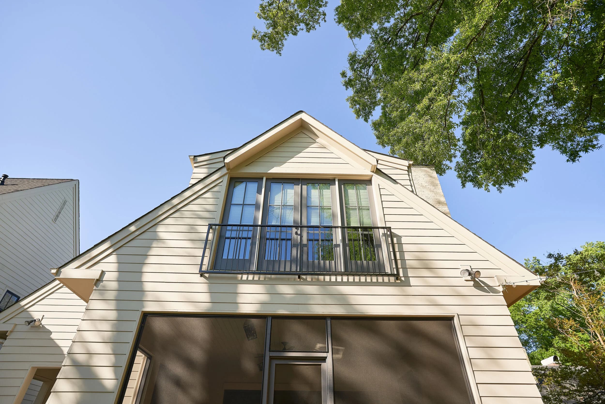 Laburnum II architectural detail — Royal Building Group custom home, Charlotte, NC