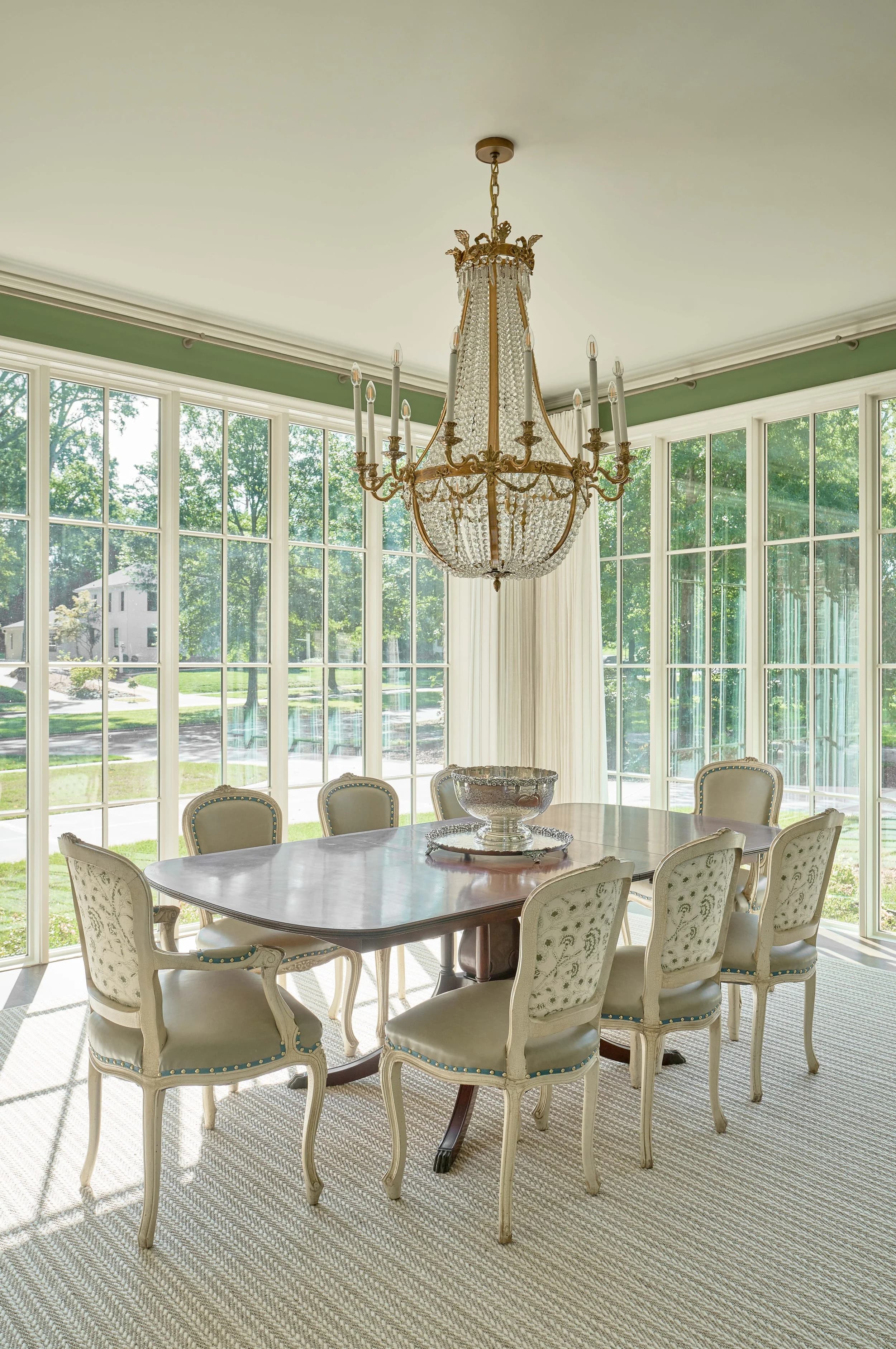 Queens Road kitchen and living area — Royal Building Group custom home, Charlotte, NC
