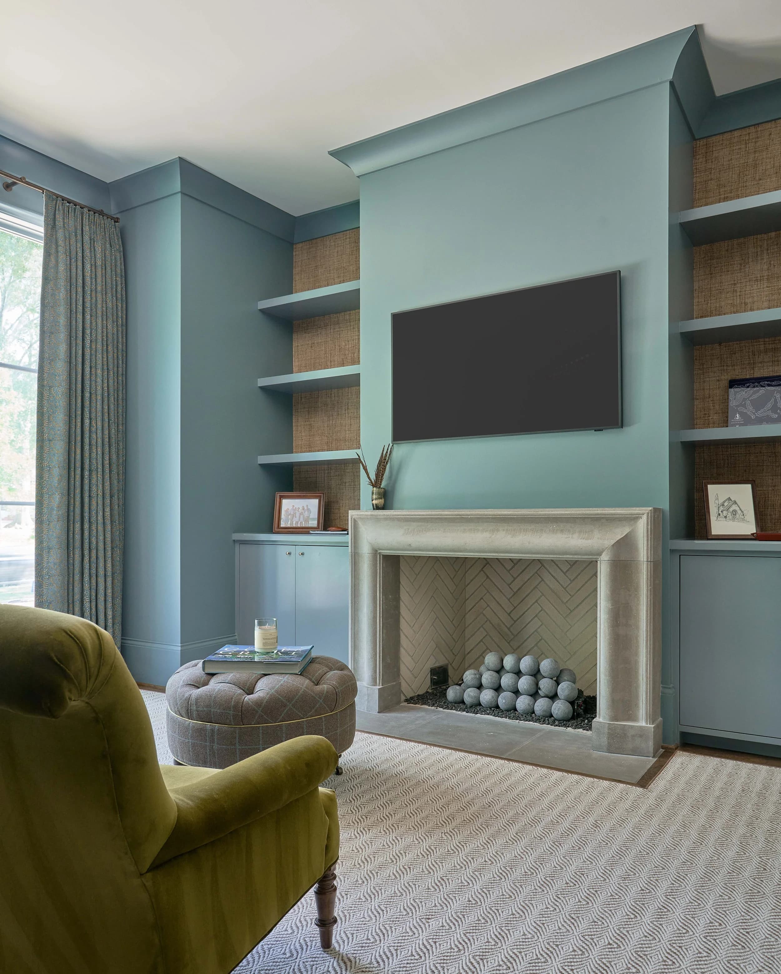 Queens Road architectural detail — Royal Building Group custom home, Charlotte, NC