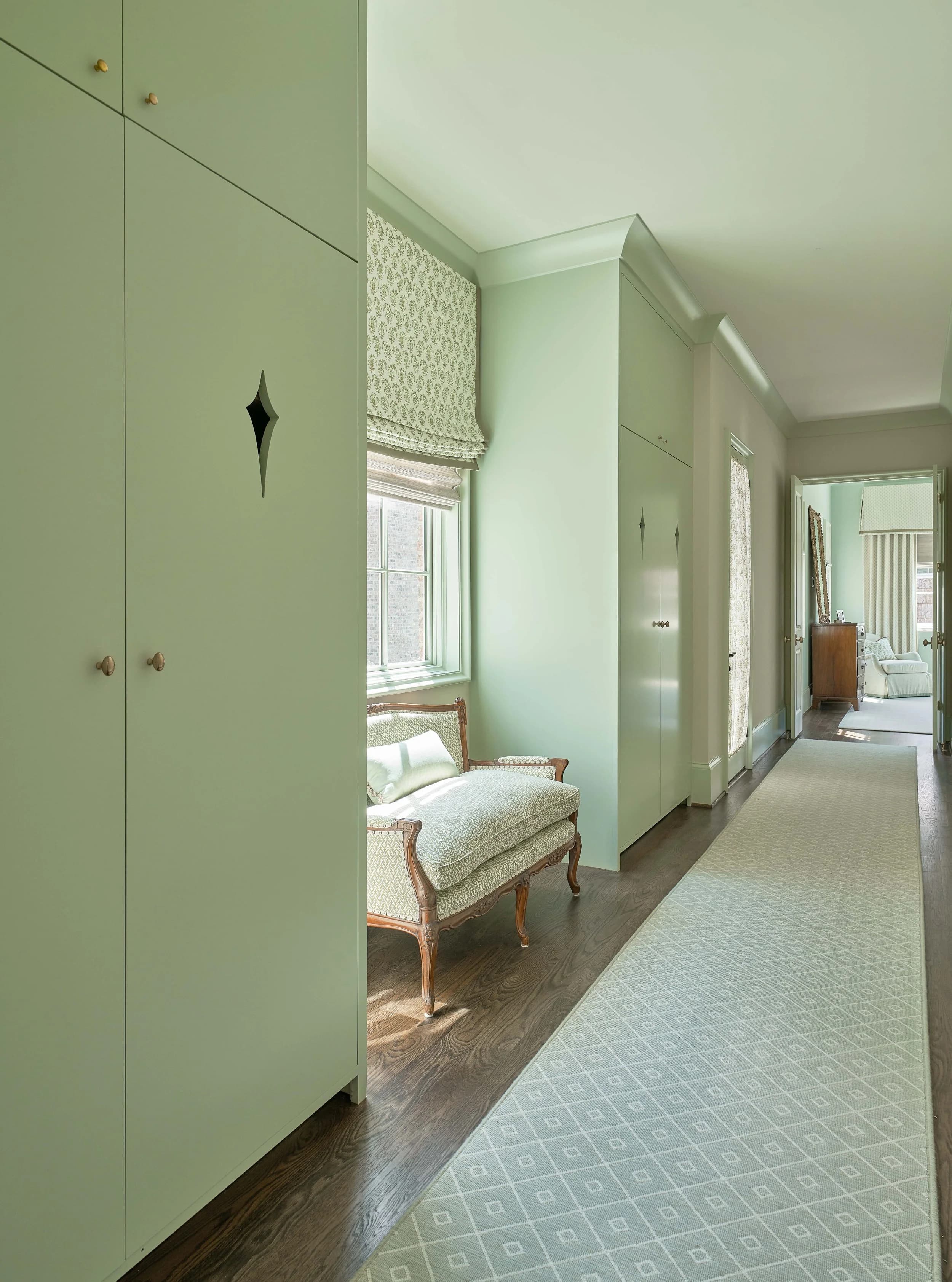 Queens Road architectural detail — Royal Building Group custom home, Charlotte, NC
